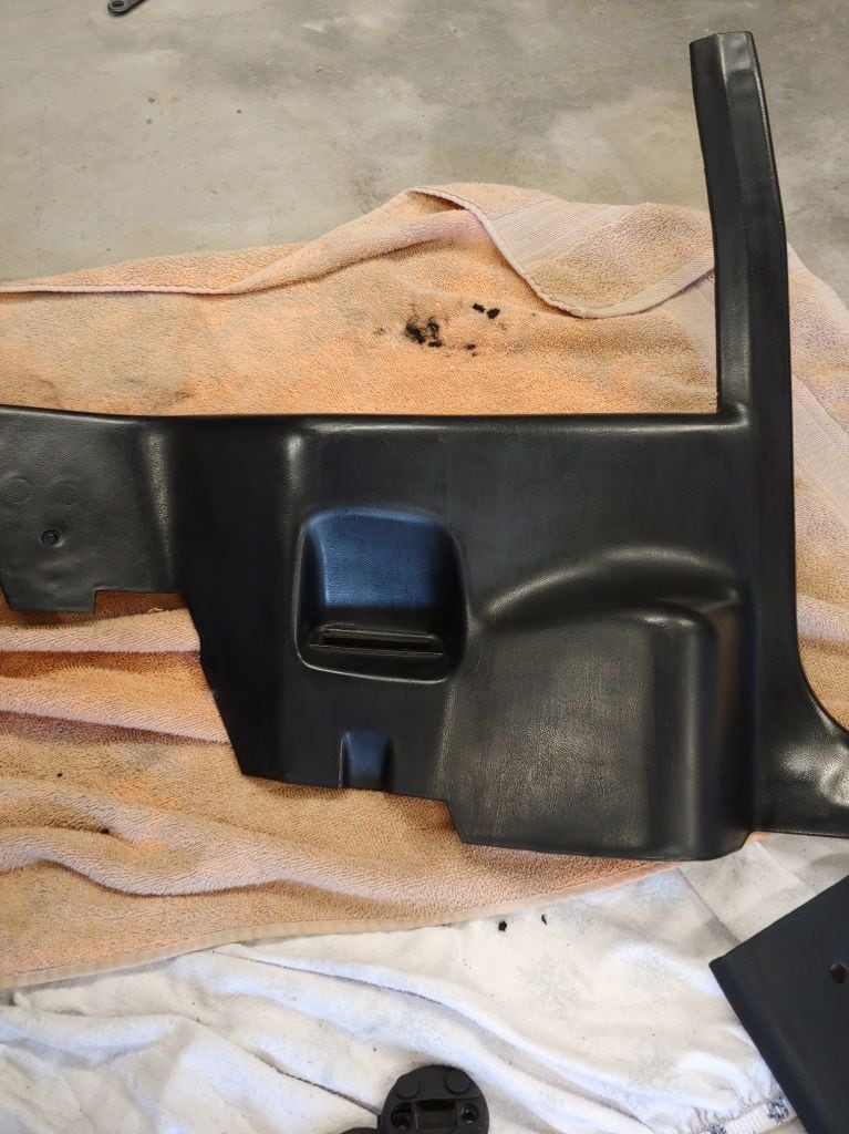 Black Leather Car Seat Paint & Vinyl Car Seat Dye Restore & Refinish