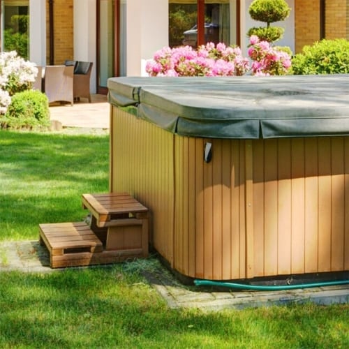 Vinyl hot tub cover