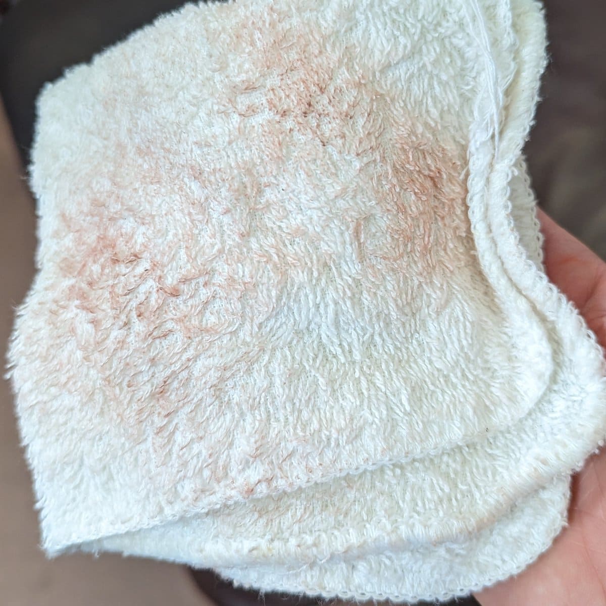 Test if Your Leather Paint Needs a Sealer so it Won't Stain Fabric