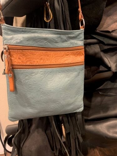 Click to view full screen Picture of Italian leather handbag restored with Sea Foam Rub 'n Restore leather paint