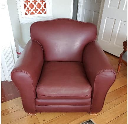 Picture of dog scratched leather chair after repair with Rub n Restore