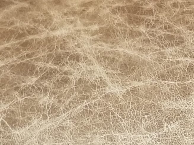 Natural marbling of unfinished leather